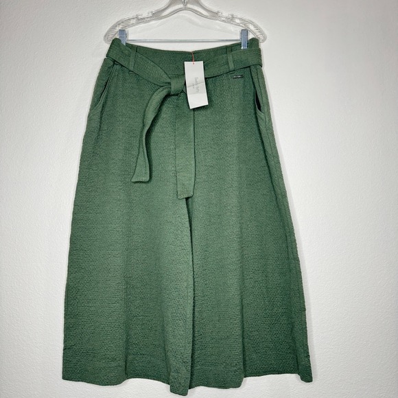 Sweaty Betty Pants - SWEATY BETTY NWT Enso Culottes LG Olive Green Wide Leg Slouchy Belted Cropped